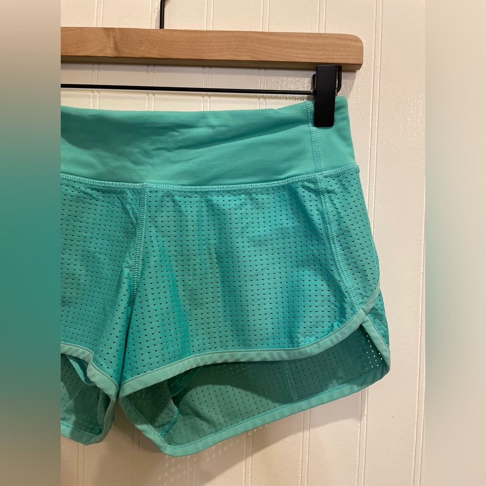LULULEMON Speed Short (Mesh) in Bali Breeze Size 2 RARE HTF Unicorn - Picture 9 of 13